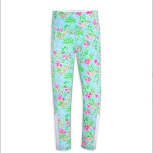 Disney Parks x Lilly Pulitzer Mickey & Minnie Mouse Weekender Legging M